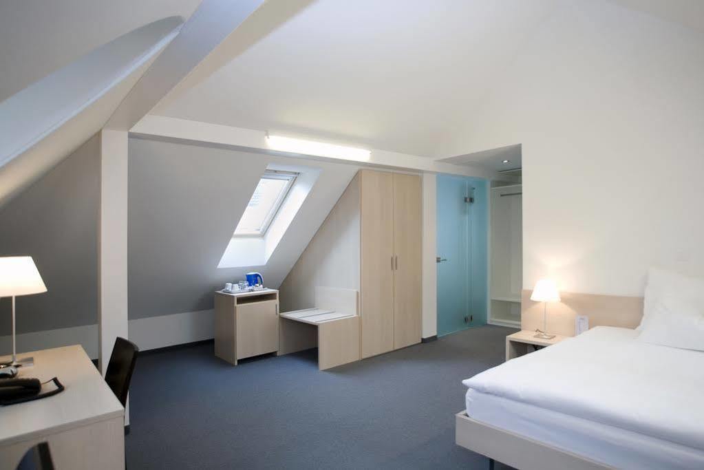 Hotel Ochsen Uster Exteriör bild